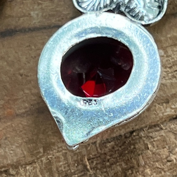 Garnet & rhodochrosite butterfly necklace with earrings - Picture 10 of 10